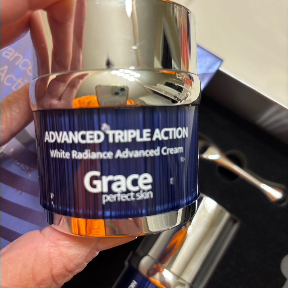 NEW GRACIE Advanced Triple Action Skincare Set INCLUDES Serum, Cream & Mask - Picture 6 of 12